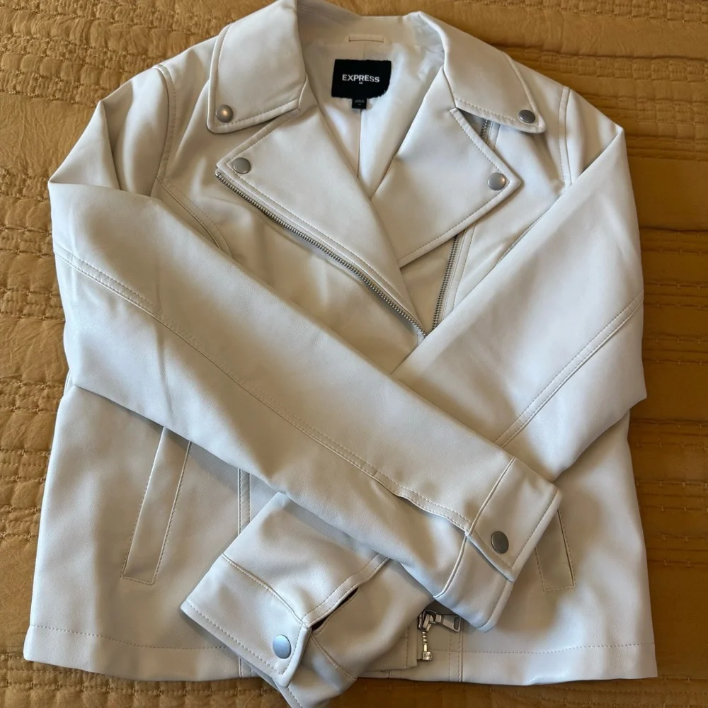 NWOT Vegan leather jacket - Picture 2 of 4